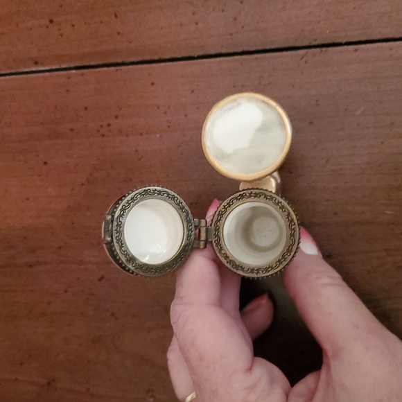 Limoges Style🌻 Black and Gold Binoculars Ceramic Box - Picture 3 of 4